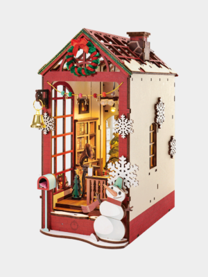 Rolife Christmas Indoor Scene DIY Book Nook Shelf Insert TGC07