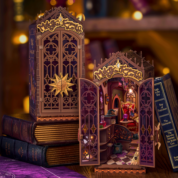 TGB14-1 Rolife Magic Fantasy Corner DIY Book Nook Shelf Insert TGB14