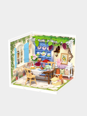 Rolife Midsummer Dream Yard DIY Miniature House DW025